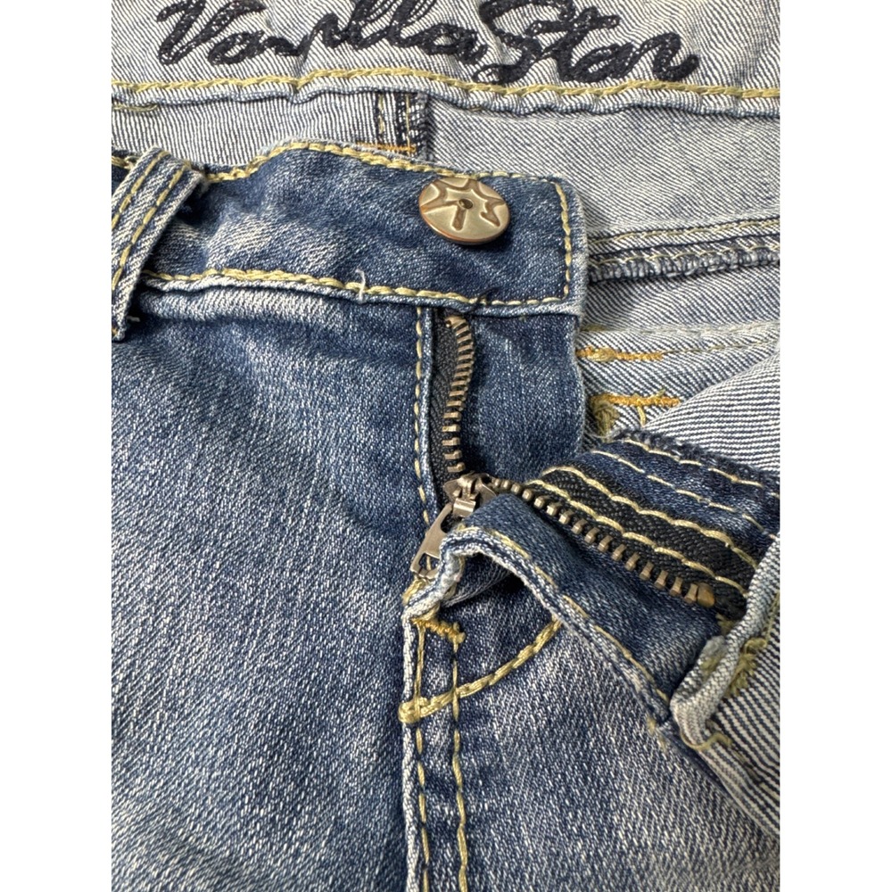 Y2K Vanilla Star Low Rise Denim Shorts McBling Embroidered Flap Pocket Sz 9 - Picture 10 of 11